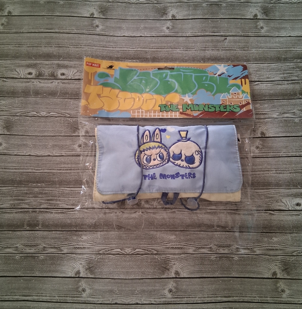🎉S-HP🎉 *NIP* POP MART The Monsters Labubu Trifold Wash Laundry Bag